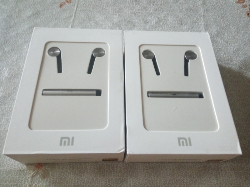 Наушники Xiaomi Hybrid Mi In-Ear Headphones